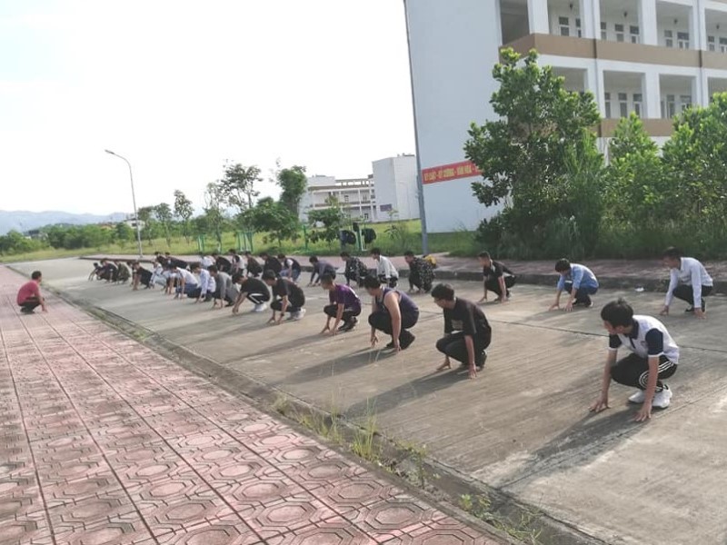 Trường Cao đẳng Việt - Hàn Quảng Ninh: Xây dựng cảnh quan xanh – sạch – đẹp