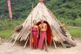 Khám phá làng thổ dân trên “đảo đầu lâu” ở Ninh Bình