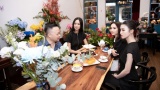Top 3 Miss World Vietnam 2022 học cắm hoa tại S Florist