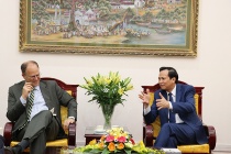 Minister Dao Ngoc Dung congratulated the German Ambassador for his successful term in Vietnam