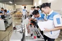 Gov’t adopts strategy for development of vocational training for 2021-2030 period