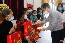 Hà Tĩnh: Tặng 155.926 suất quà cho các đối tượng người có công, bảo trợ xã hội và hộ nghèo