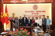 Deputy Minister Le Tan Dung worked with the World Bank on labour and vocational skills
