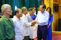 Minister Dao Ngoc Dung meets voters in Thanh Hoa province