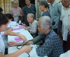 Hệ thống chăm sóc xã hội ở Việt Nam – Hiện tại và tương lai