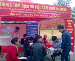 Trung tâm Dịch vụ việc làm Hà Giang tổ chức 158 hội nghị tư vấn giới thiệu việc làm 