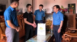 Liên đoàn Lao động Bắc Giang: Chia sẻ khó khăn với công nhân bị tai nạn lao động