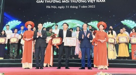 Vinamilk là doanh nghiệp duy nhất trong ngành sữa nhận giải thưởng môi trường Việt Nam