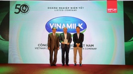 Vinamilk nhận giải thưởng TOP 50 doanh nghiệp phát triển bền vững năm 2022