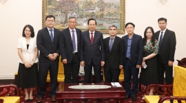 Minister Dao Ngoc Dung receives General Director of Pou Chen Group Vietnam