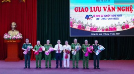 Giao lưu văn nghệ “Vẻ vang sự nghiệp trồng người” và kỷ niệm 40 năm Ngày Nhà giáo Việt Nam