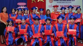 214 học sinh có việc làm sau khi nhận bằng tốt nghiệp ở Trường Cao đẳng Quảng Nam