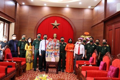 Bí thư Tỉnh ủy Nguyễn Hồng Lĩnh chúc Tết Nhâm Dần 2022 các đơn vị quân đội