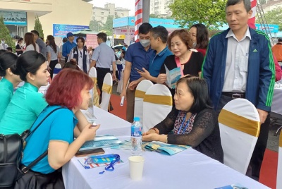 Hanoi created jobs for more than 171 thousand workers in 9 months